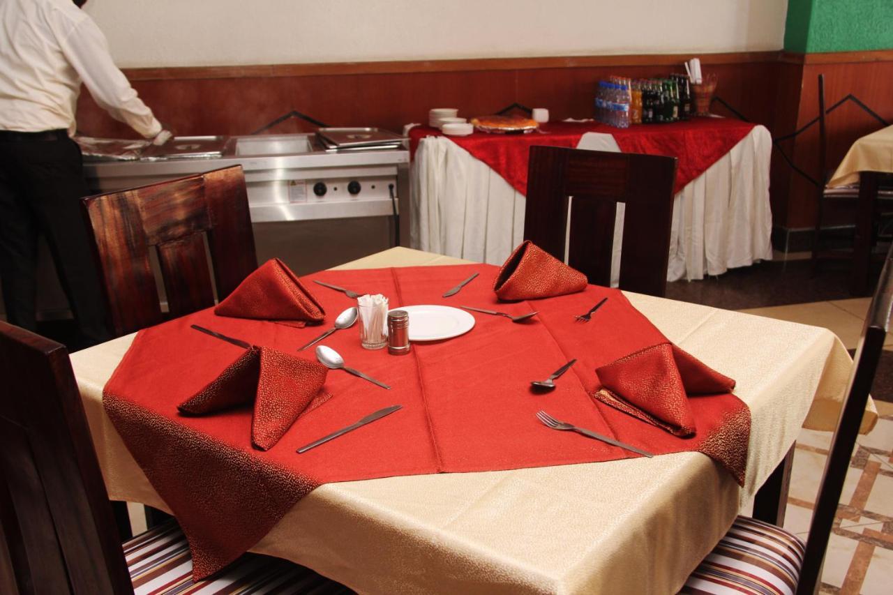 Hotel Winstar Eldoret Buitenkant foto