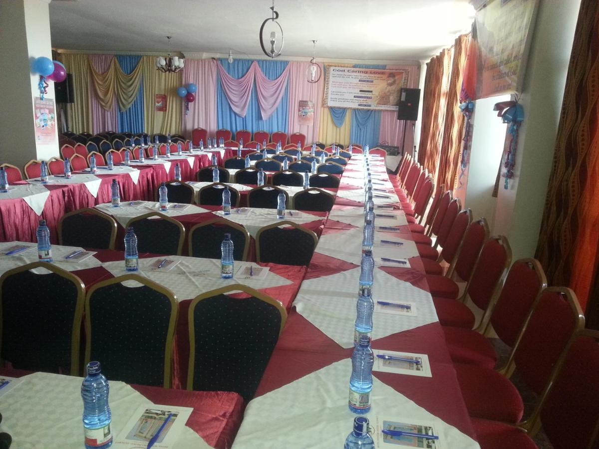 Hotel Winstar Eldoret Buitenkant foto