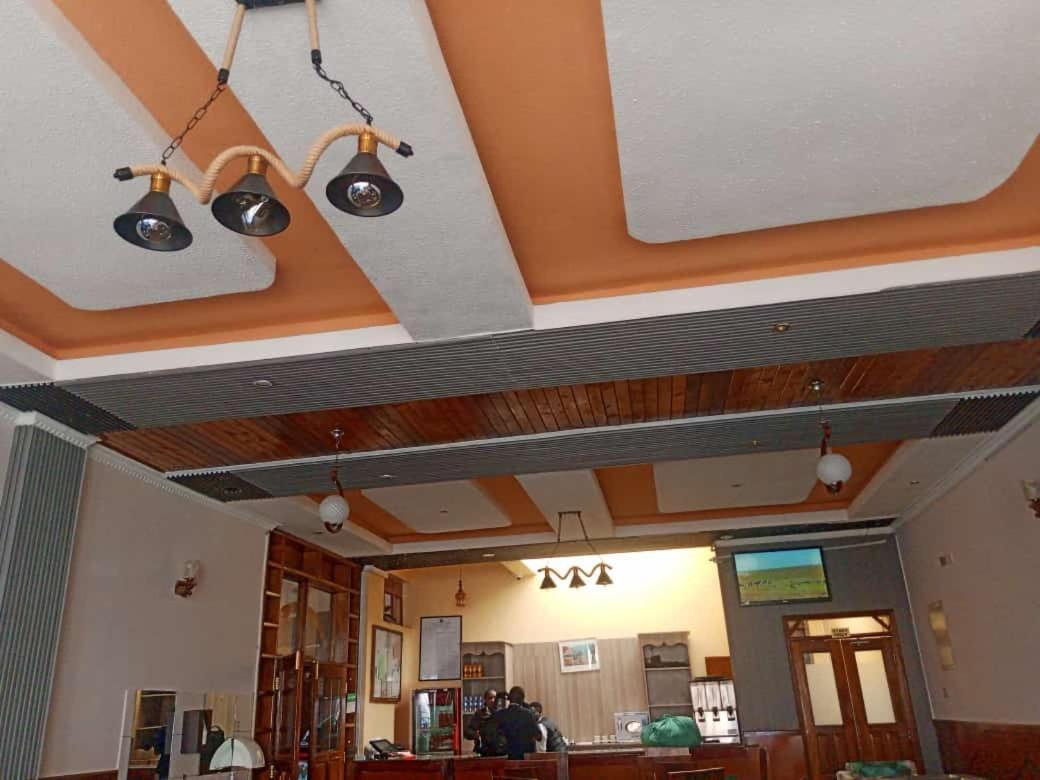Hotel Winstar Eldoret Buitenkant foto